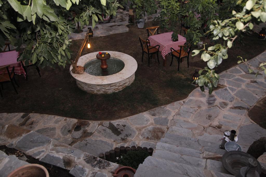 Yeni Gelin Evi Apartment Birgi Екстериор снимка