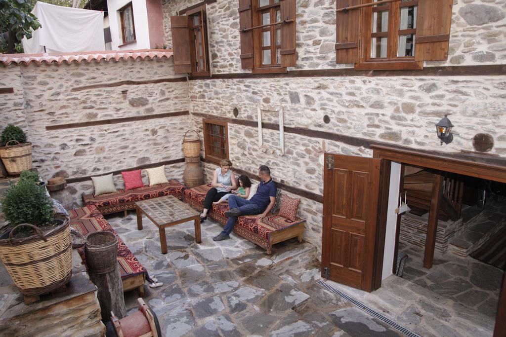 Yeni Gelin Evi Apartment Birgi Екстериор снимка