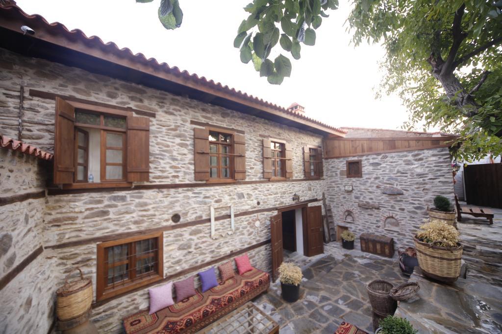 Yeni Gelin Evi Apartment Birgi Екстериор снимка
