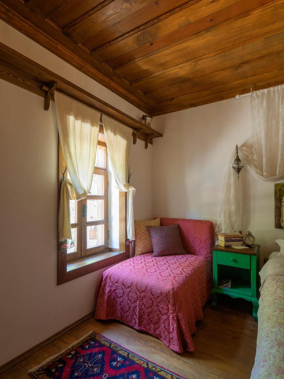 Yeni Gelin Evi Apartment Birgi Екстериор снимка